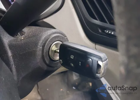 2013 Chevrolet Equinox Ls z USA, uszkodzony, nr VIN 1GNALBEK8DZ127167